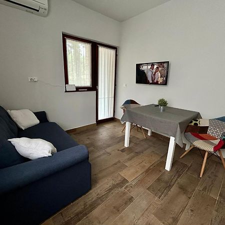 Apartman Maslina Apartment Porec Bagian luar foto