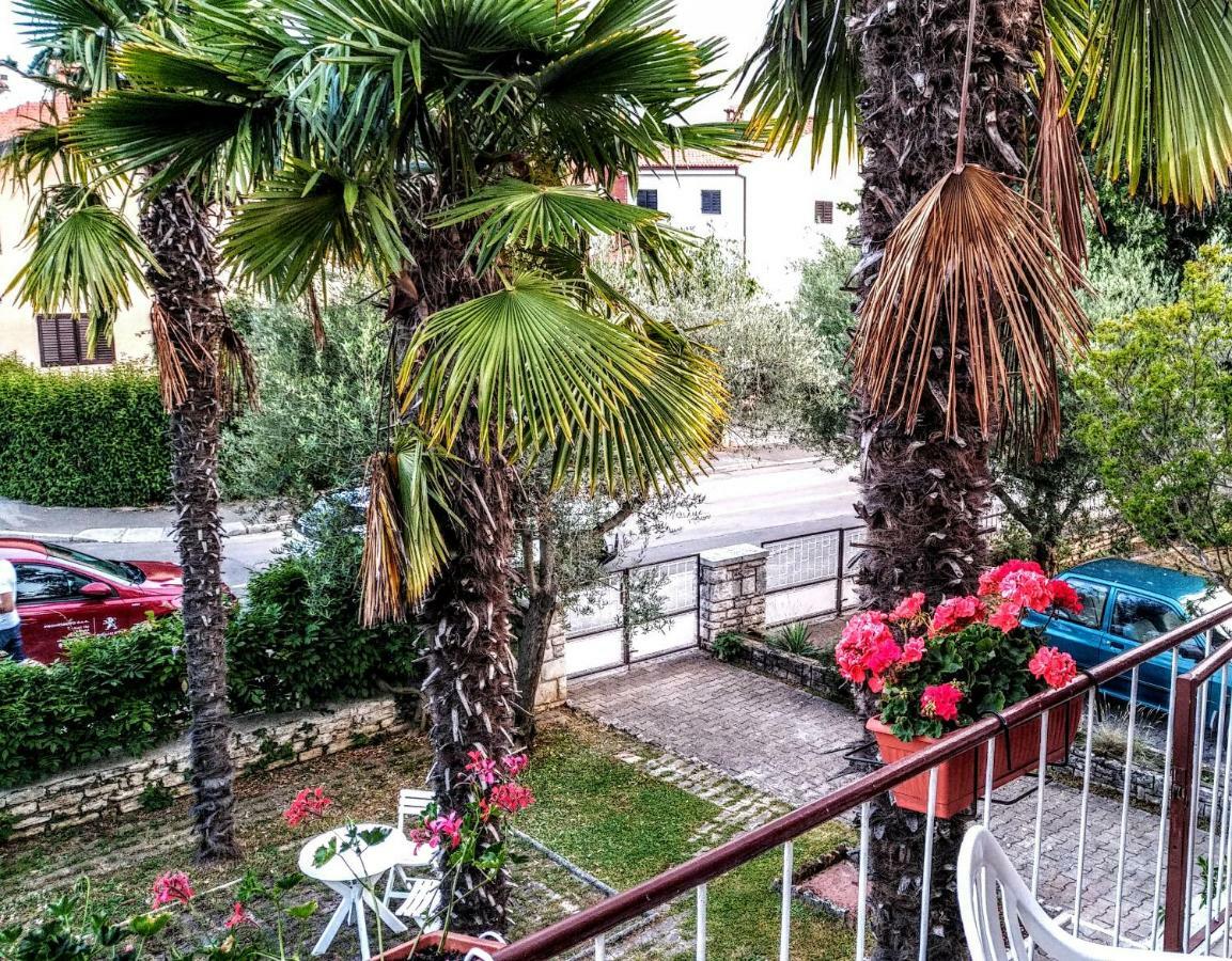 Apartman Maslina Apartment Porec Bagian luar foto