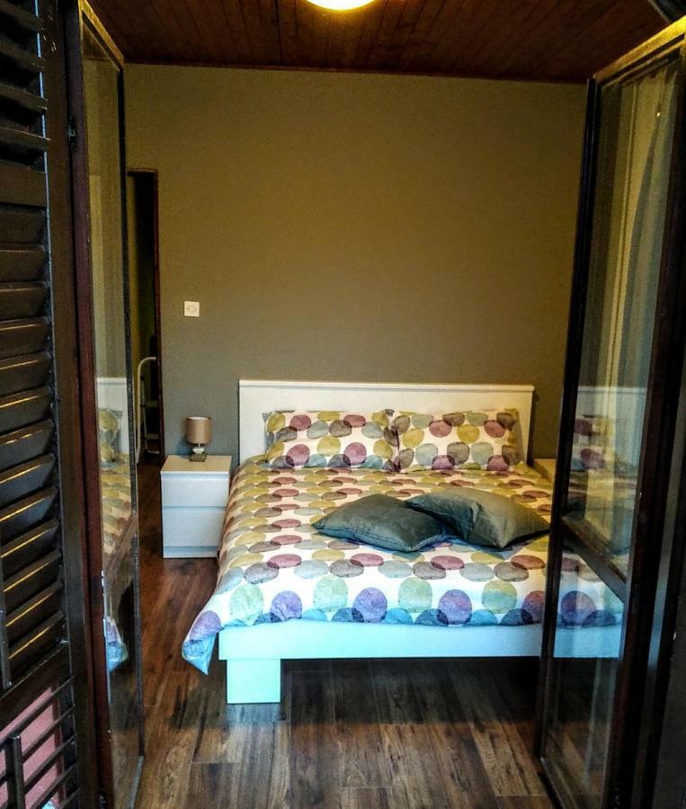 Apartman Maslina Apartment Porec Bagian luar foto