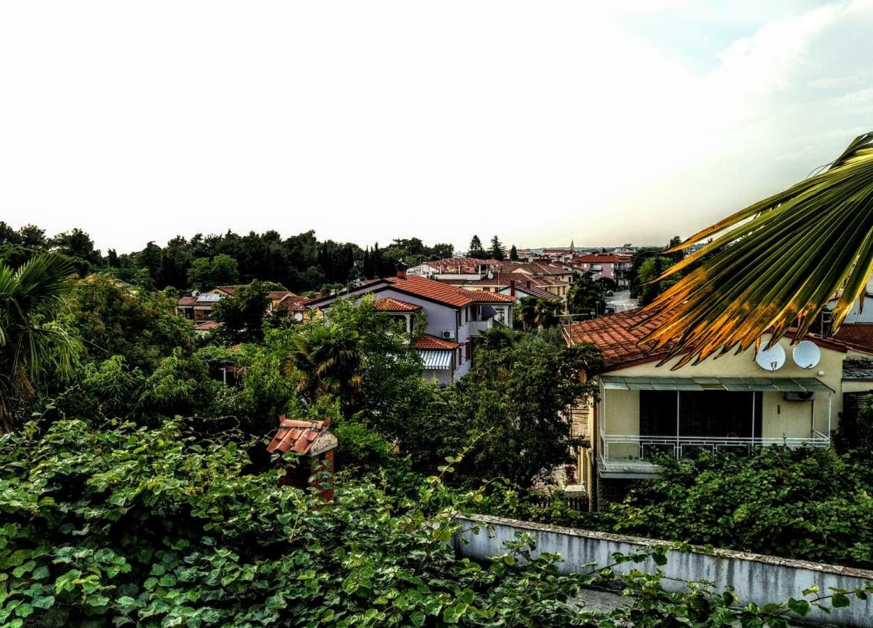 Apartman Maslina Apartment Porec Bagian luar foto