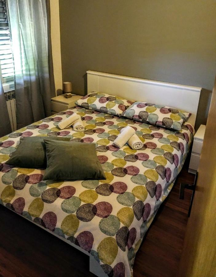 Apartman Maslina Apartment Porec Bagian luar foto