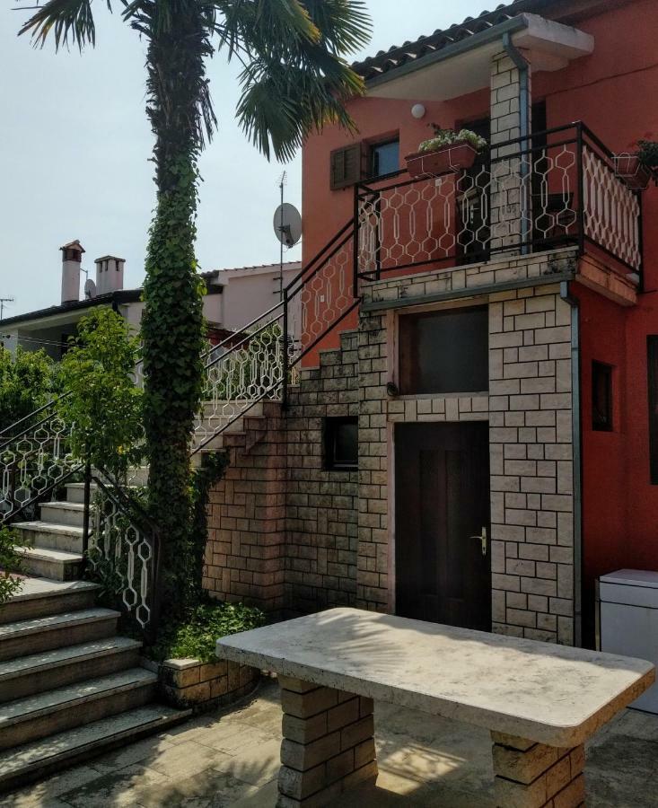 Apartman Maslina Apartment Porec Bagian luar foto