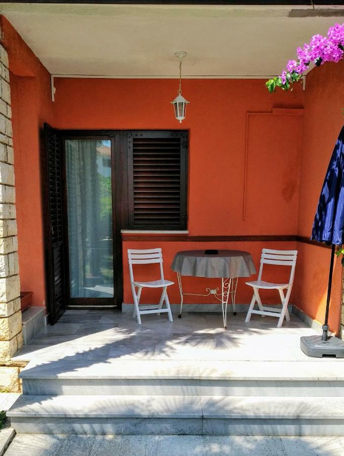 Apartman Maslina Apartment Porec Bagian luar foto